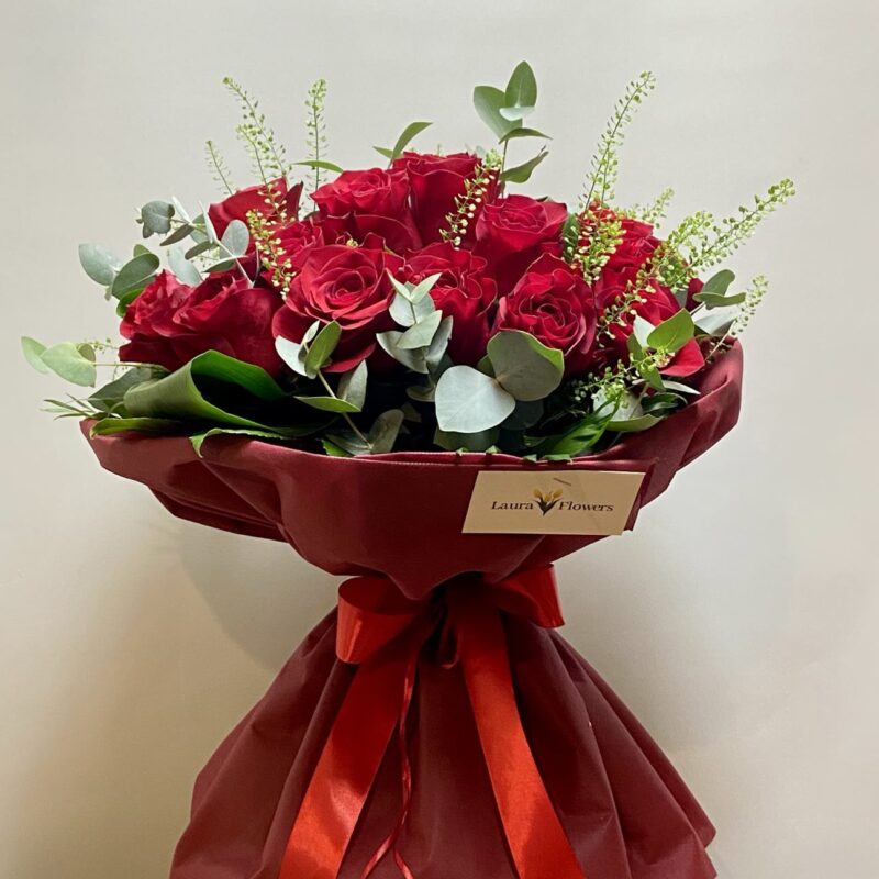 Μπουκέτο με 25 κόκκινα τριαντάφυλλα