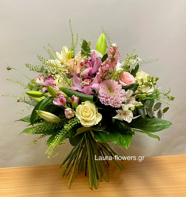 ΜΠΟΥΚΕΤΟ ΣΕ ΡΟΖ - ΛΕΥΚΟ ΑΠΟΧΡΩΣΕΙΣ